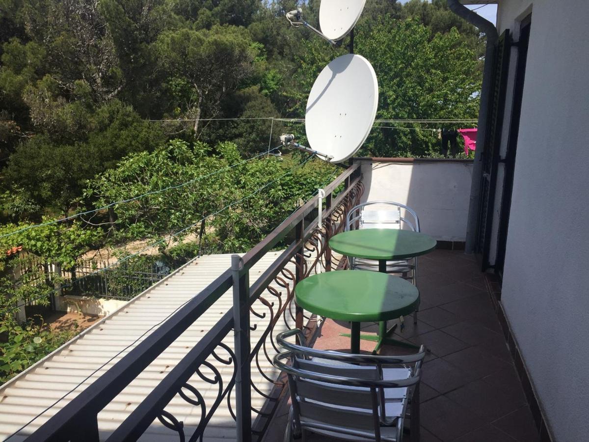 Apartments Porec Beach Area Simo Esterno foto