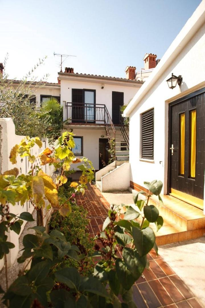 Apartments Porec Beach Area Simo Esterno foto